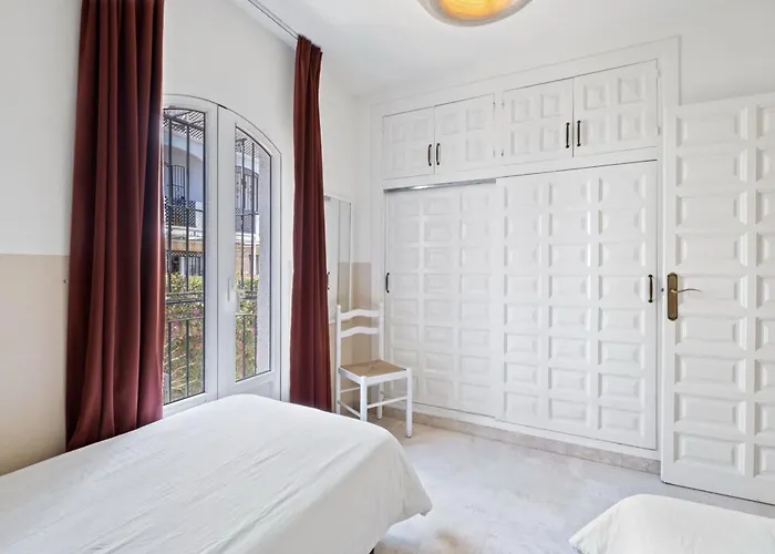 Casa Lena Town House With Pool Prázdninový dům *