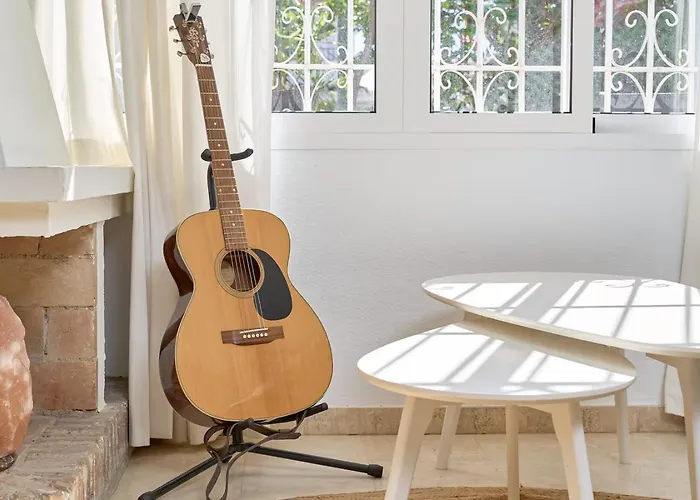 Prázdninový dům Casa Lena Town House With Pool