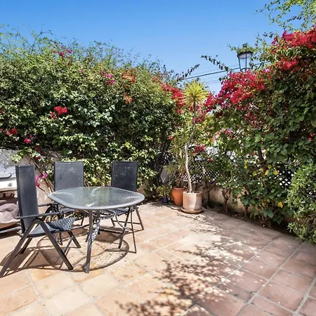 Vakantiehuis Casa Lena Town House With Pool Nerja
