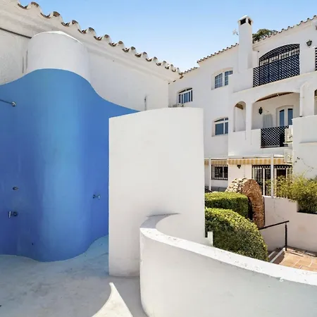 Vakantiehuis Casa Lena Town House With Pool